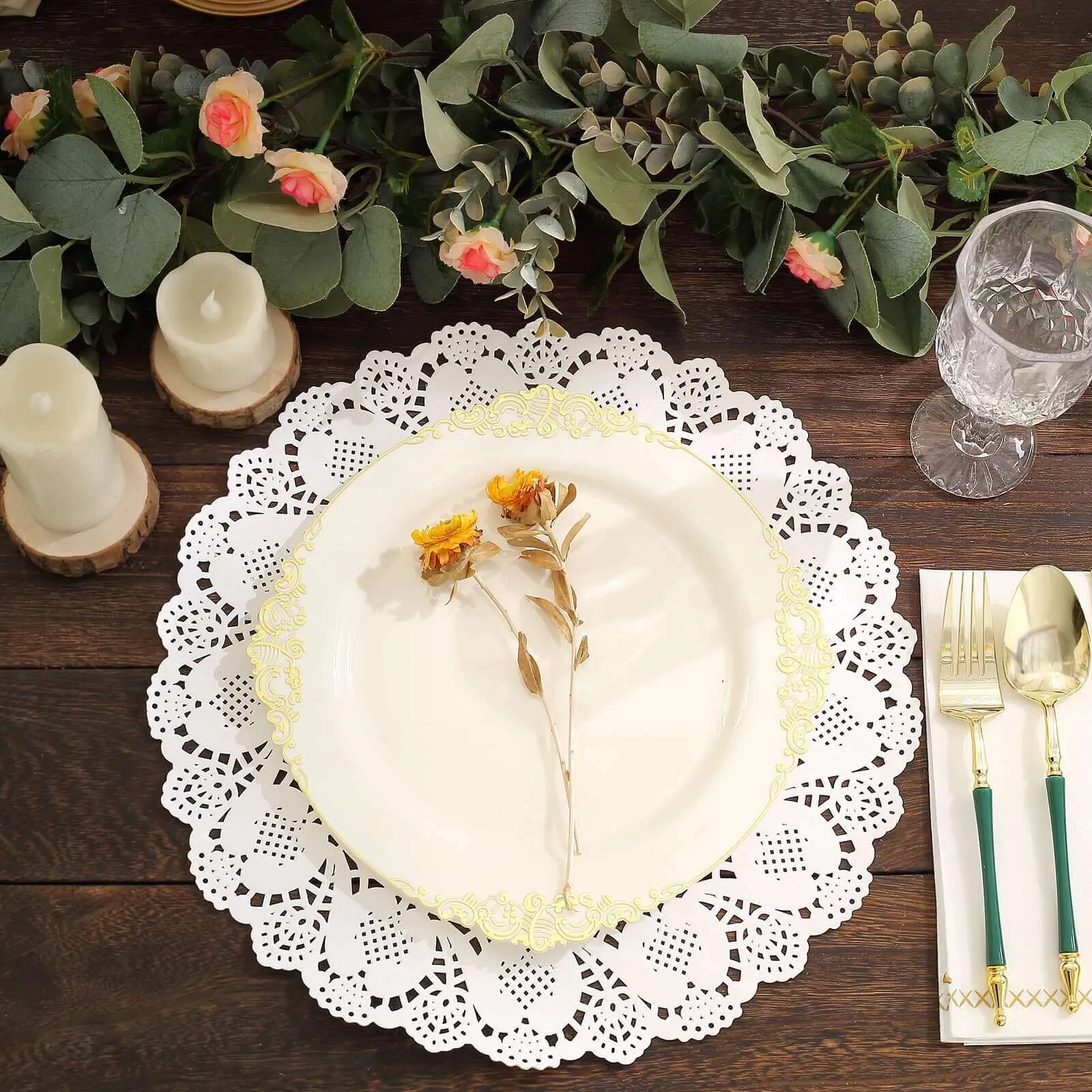 100 Pcs White Food Grade Paper Placemats, Round Lace Paper Doilies 12"