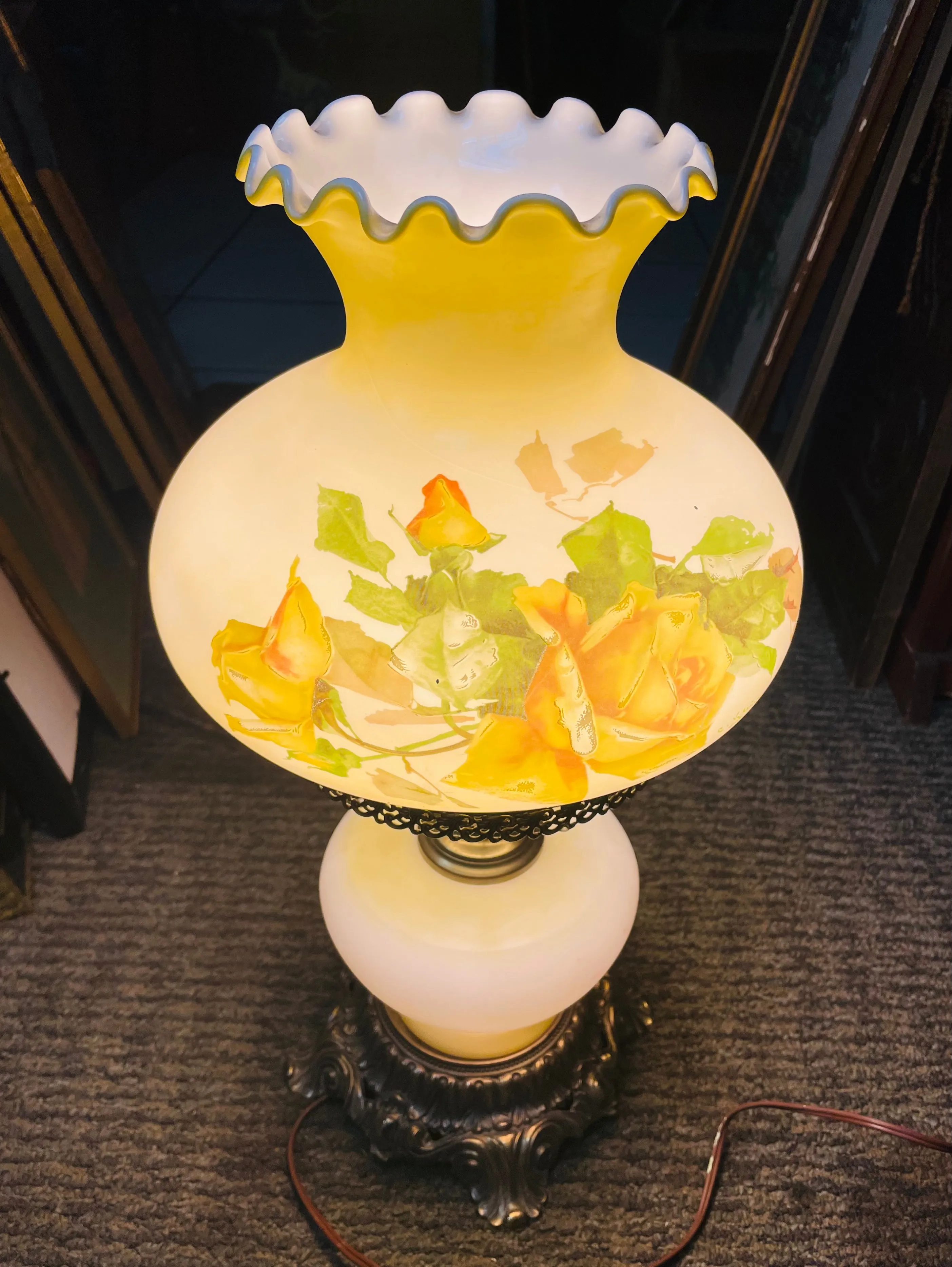 Antique Signed Gone with the Wind Hurricane Floral Brass BaseElectric Light Lamp