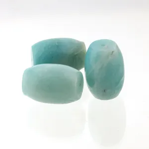 Beautiful Aqua Blue Chalcedony Barrel bead, vintage hand cut. 25x18mm. b4-cha125