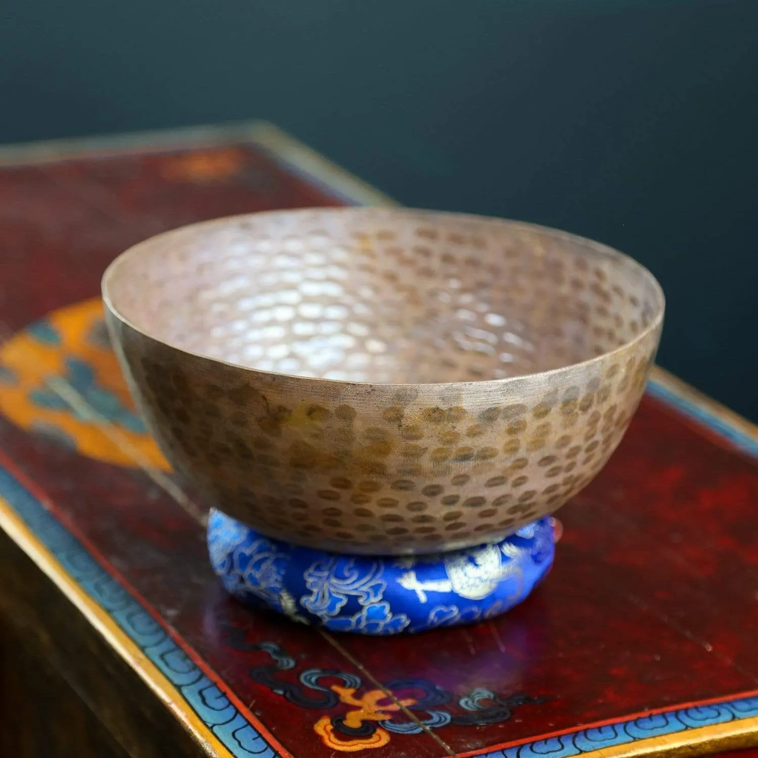 Blue Singing Bowl Ring Cushion