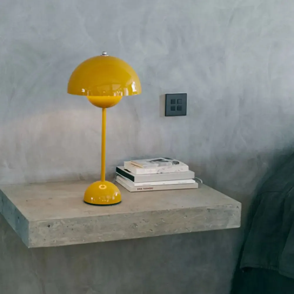 Bud Shaped Metallic Table Lamp with 2 Heads - Postmodern Style Nightstand Lighting