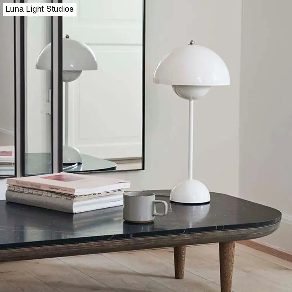 Bud Shaped Metallic Table Lamp with 2 Heads - Postmodern Style Nightstand Lighting