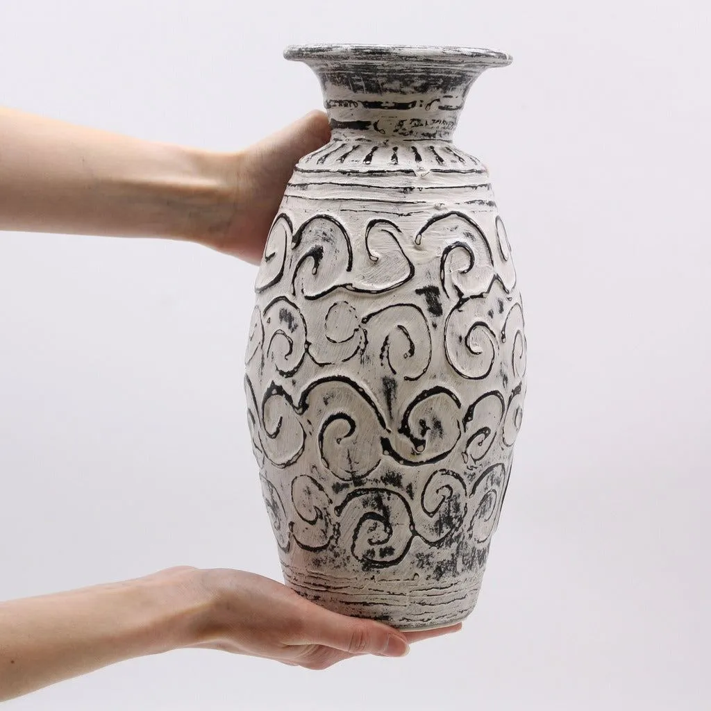 Ceramic Vases from Lombok - Indonesian pottery - Fairly Traded - Black & White