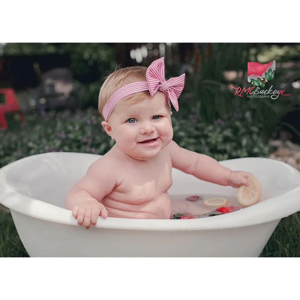 Clawfoot Bathtub Photography Prop