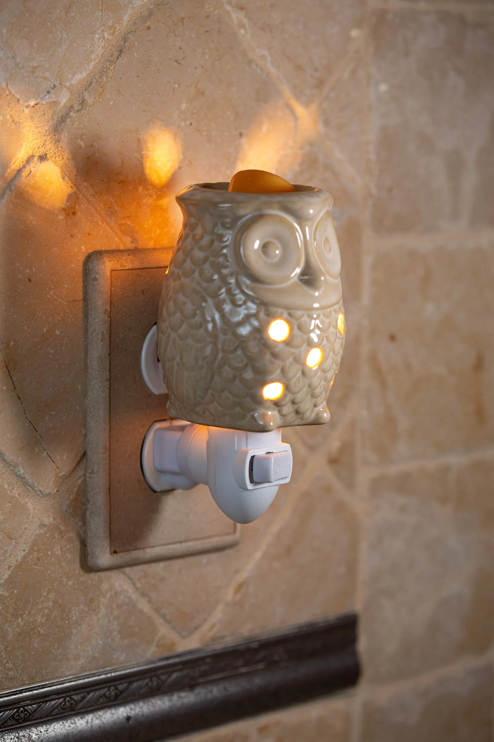 Dawhud Direct Plug-in Fragrance Wax Melt Warmers (Green Ivy Swirl