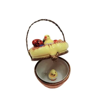 Easter Basket w Eggs Bird