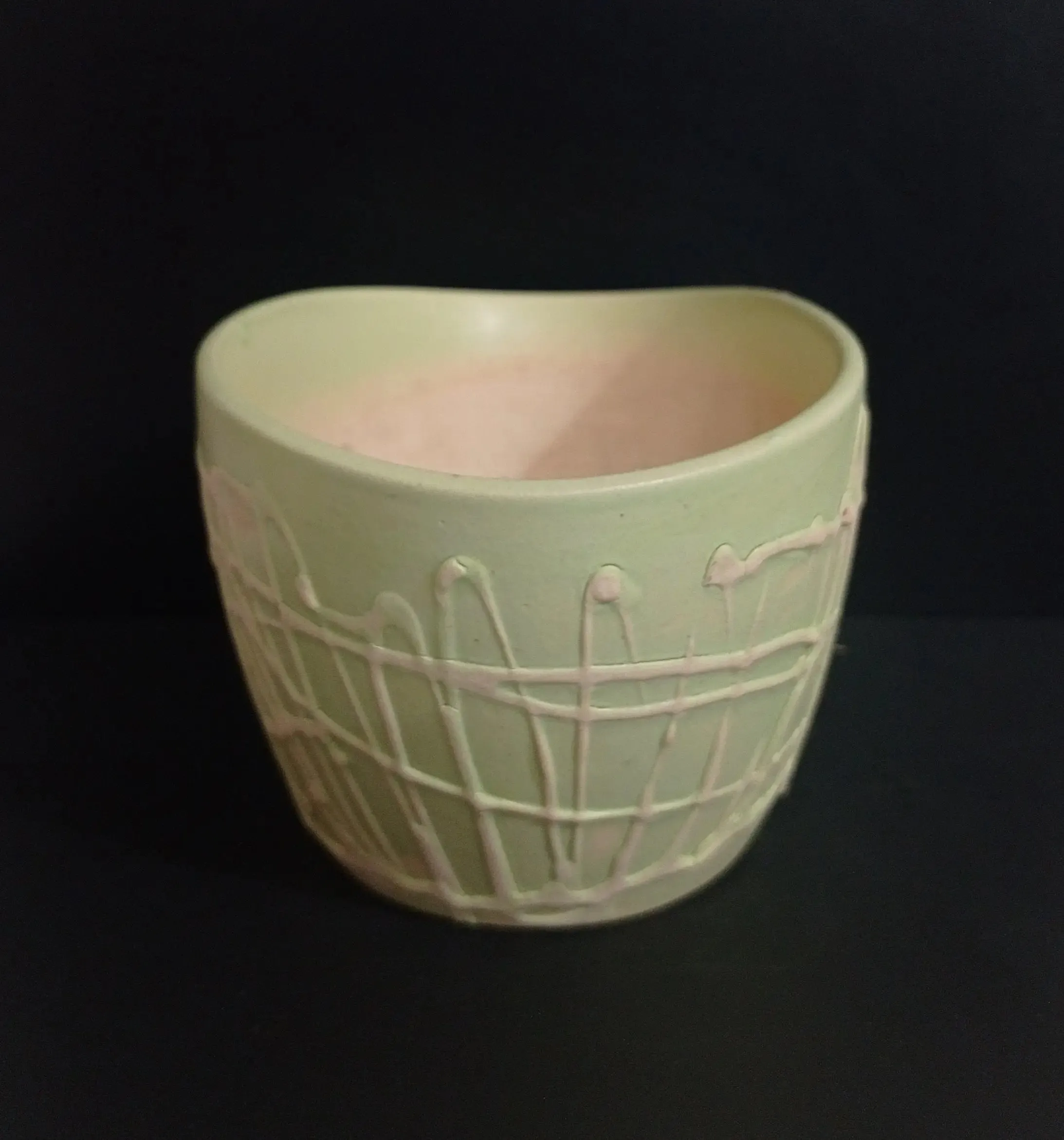 Elegant Green Oval Ceramic Planter - Modern Home and Office Decor