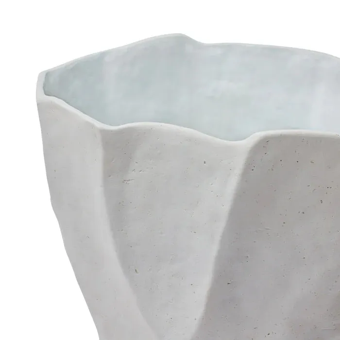 Emi Vase