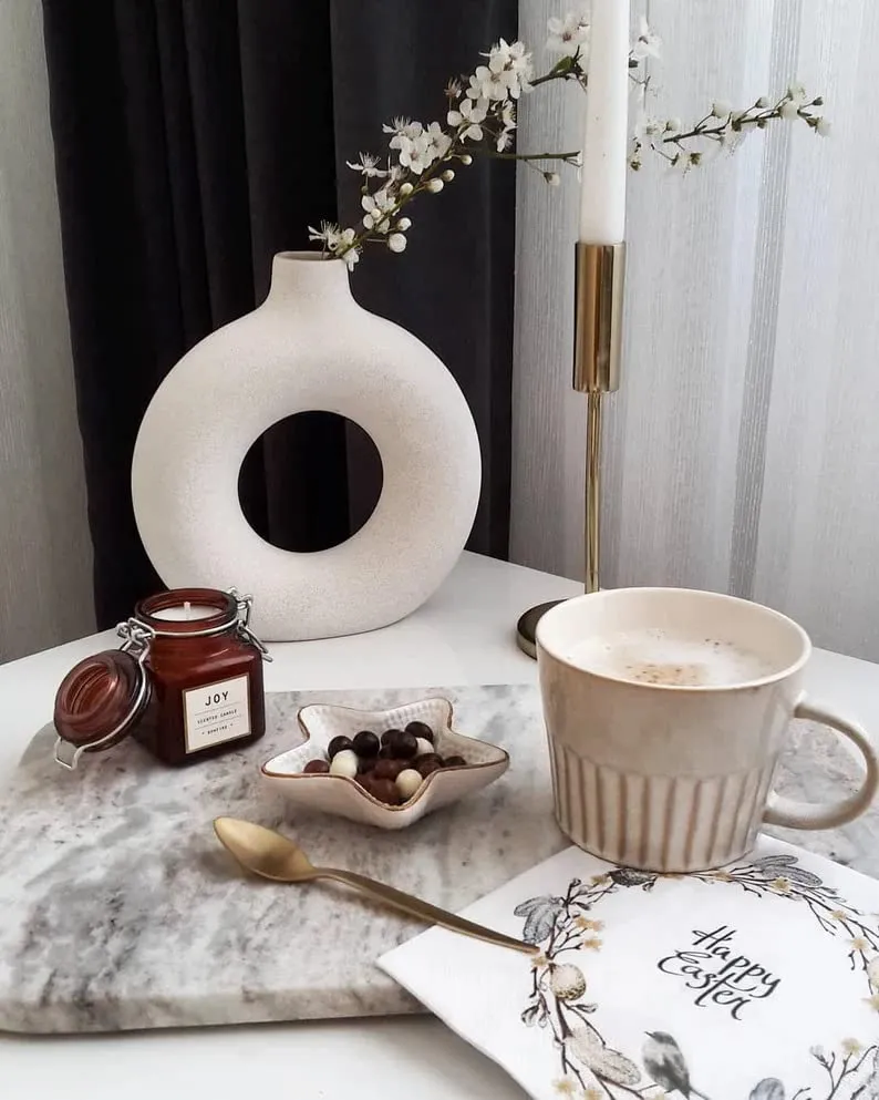 FarKraft Flower Vase | White Vase | Pampas Grass Vase | Ceramic Vase | Donut Round Shaped Vase | Home Decor Centrepiece | Decor Showpiece Donut Vase 6 Inches (Pack of 1)