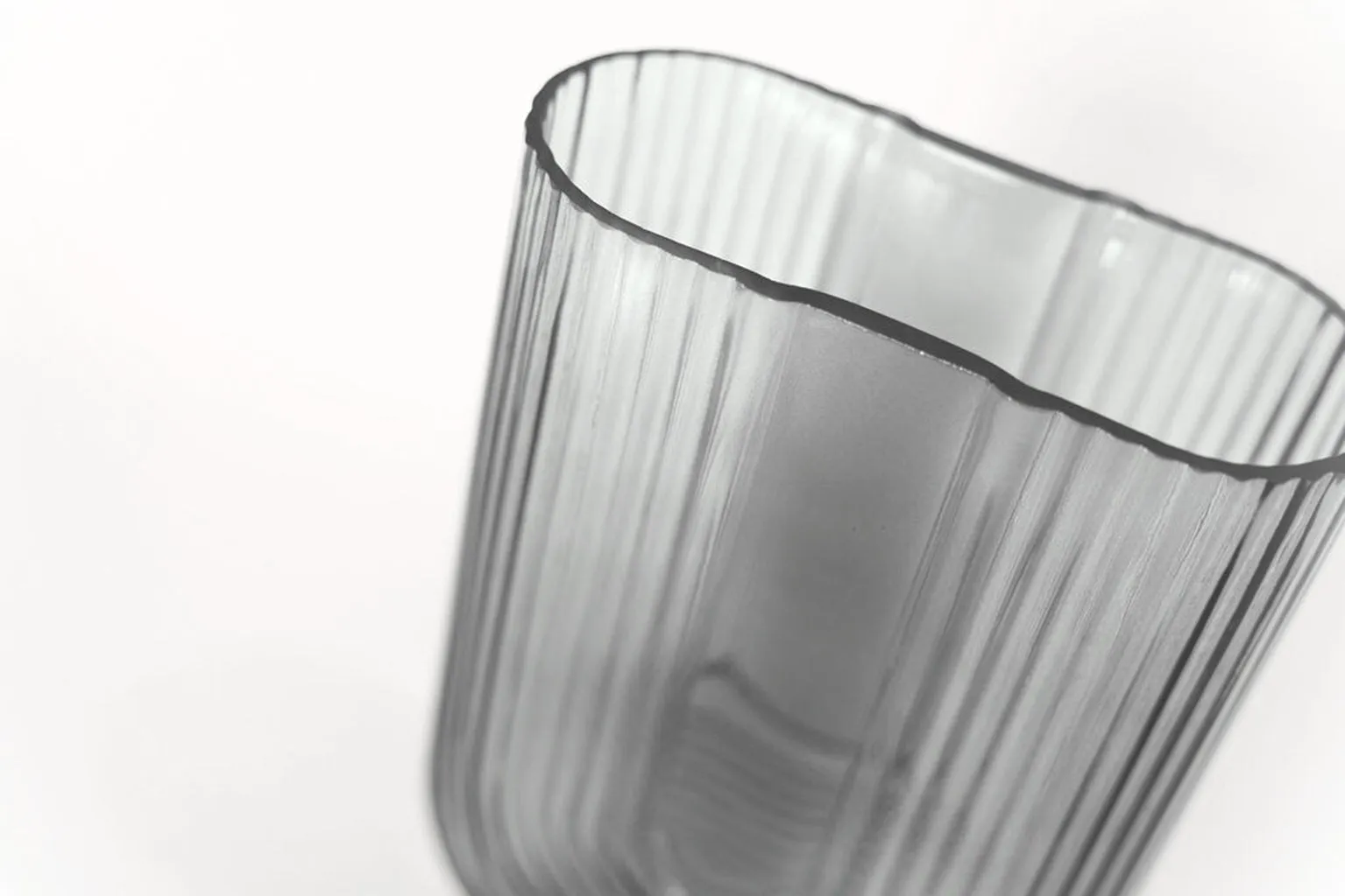 Gabel & Teller Glass U - Shaped Ribbed Vase 23x16.5cm - Midnight Grey