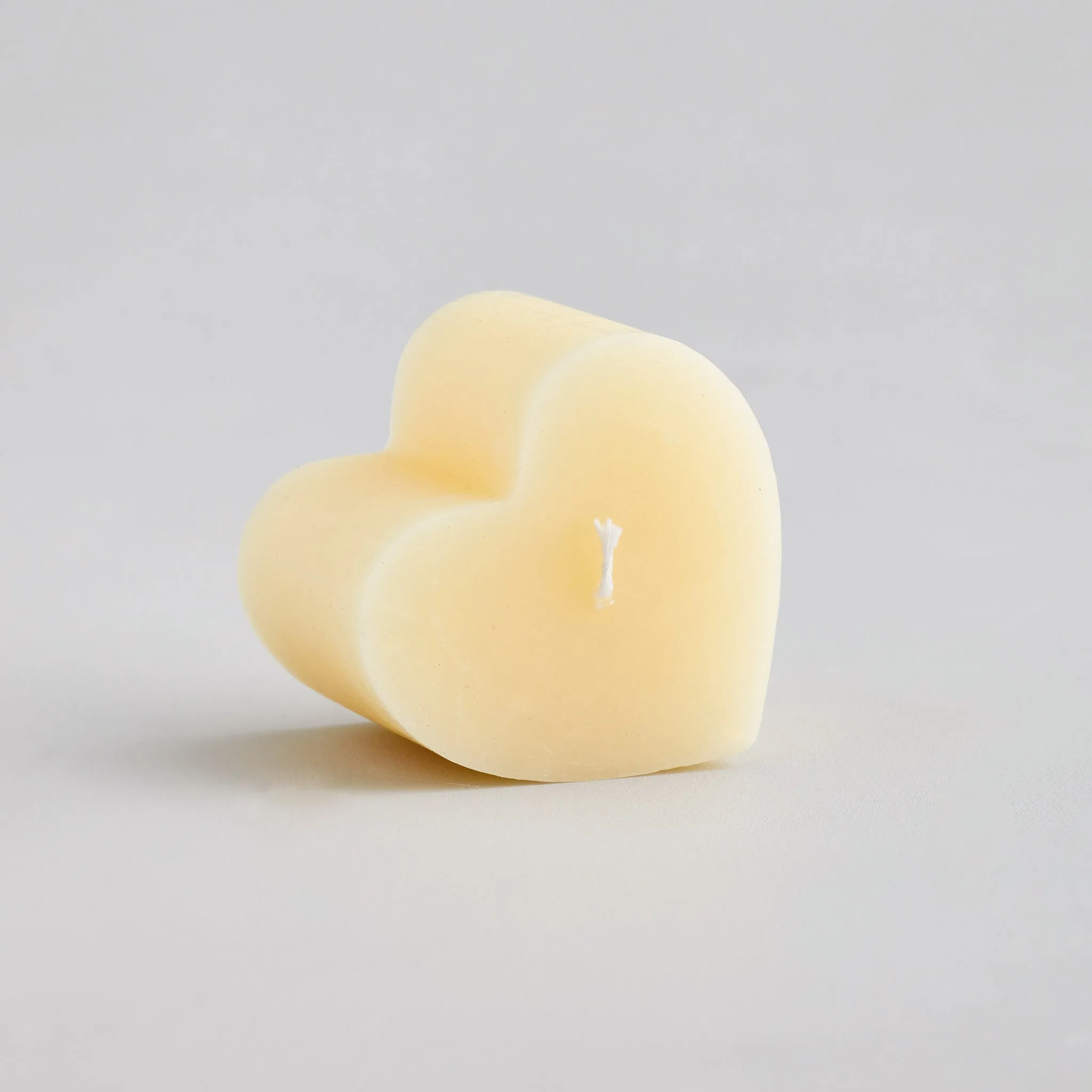 Ivory Mini Heart Candle Unscented