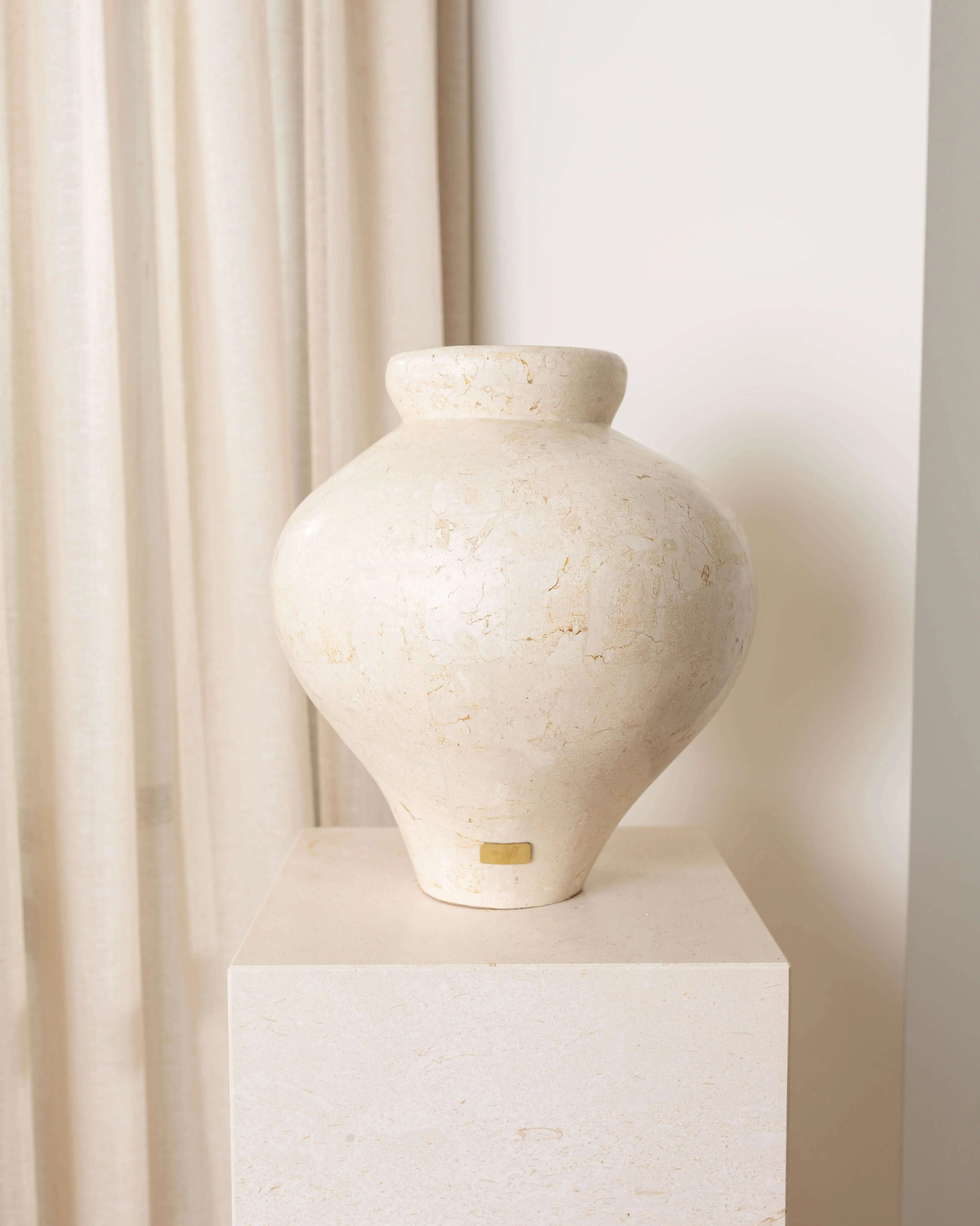Laguna Vase, Natural White Small