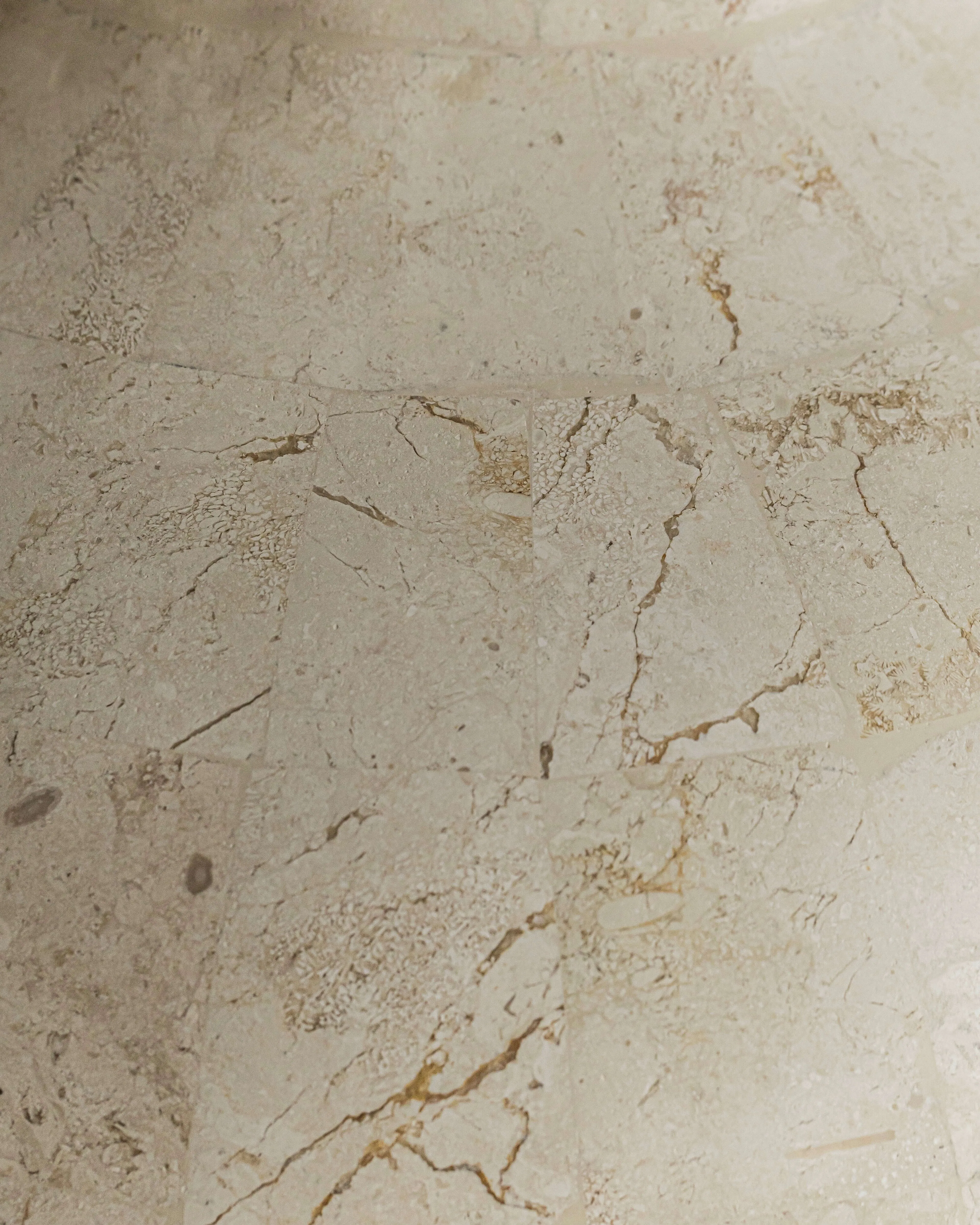 Laguna Vase, Natural White Small