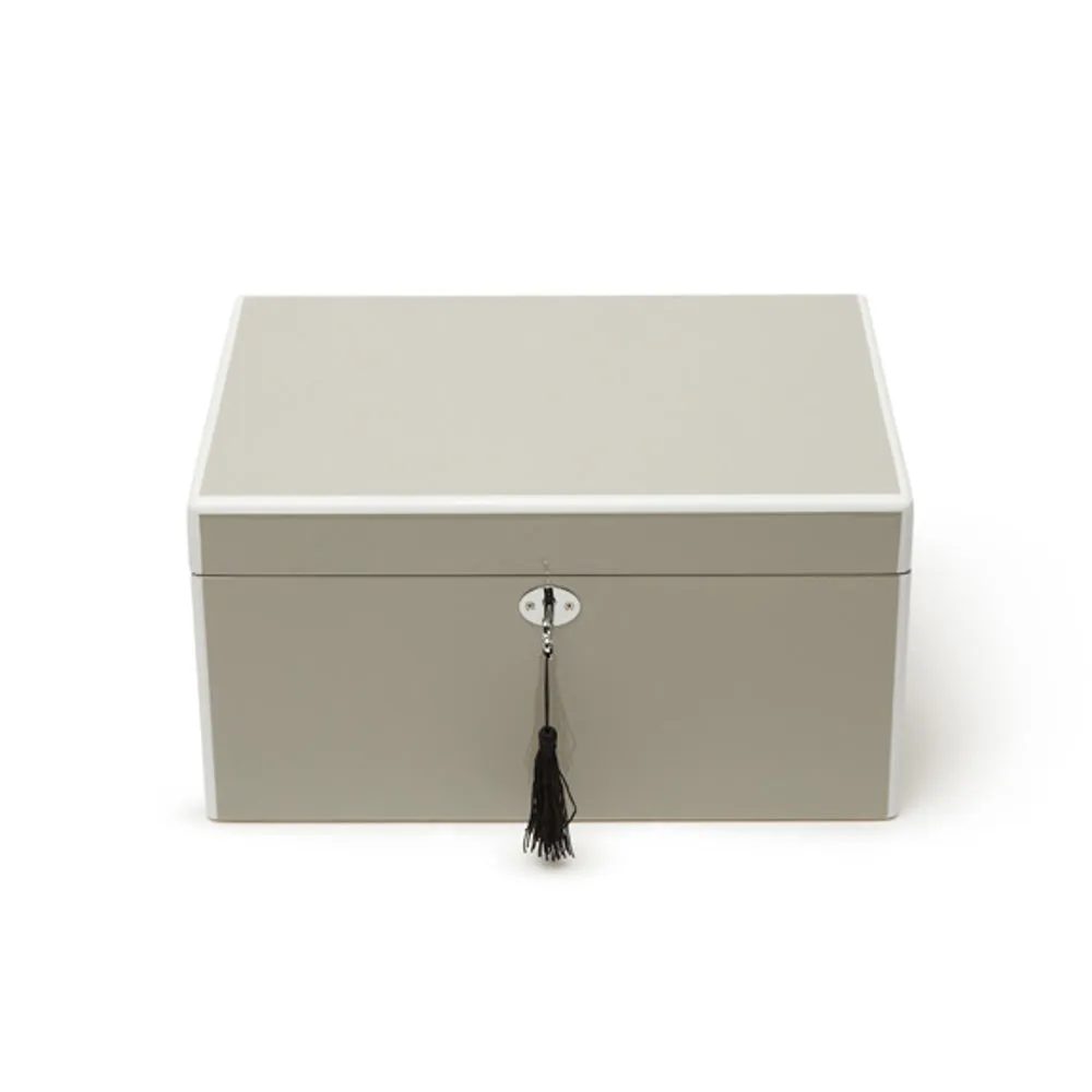 Laurel Jewelry Box