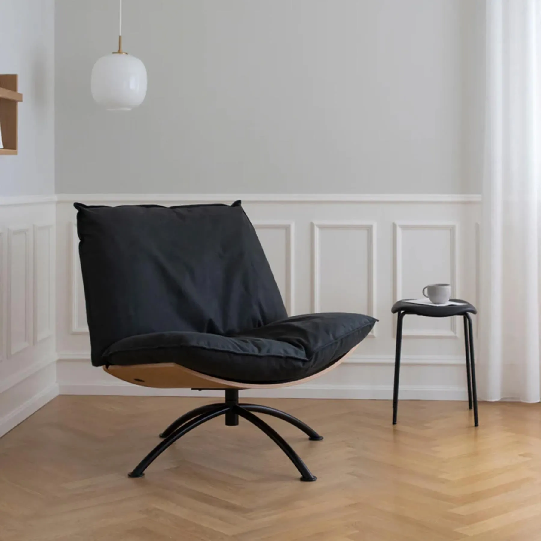 MAKE nordic Primetime Armchair