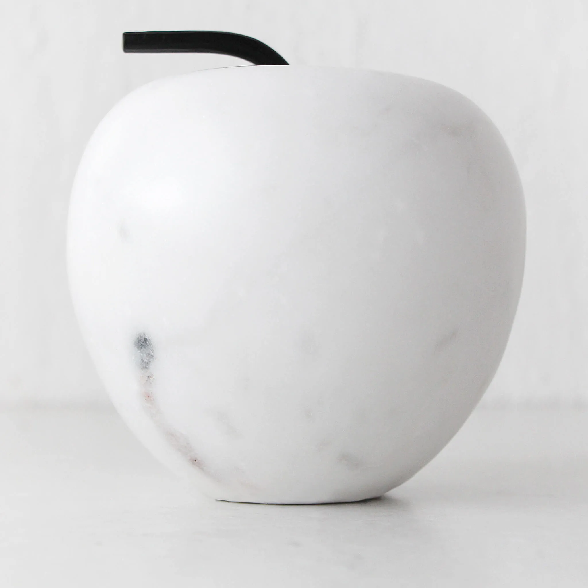 MELE APPLE MARBLE SCULPTURE BUNDLE X2  |  12CM  |  WHITE MARBLE