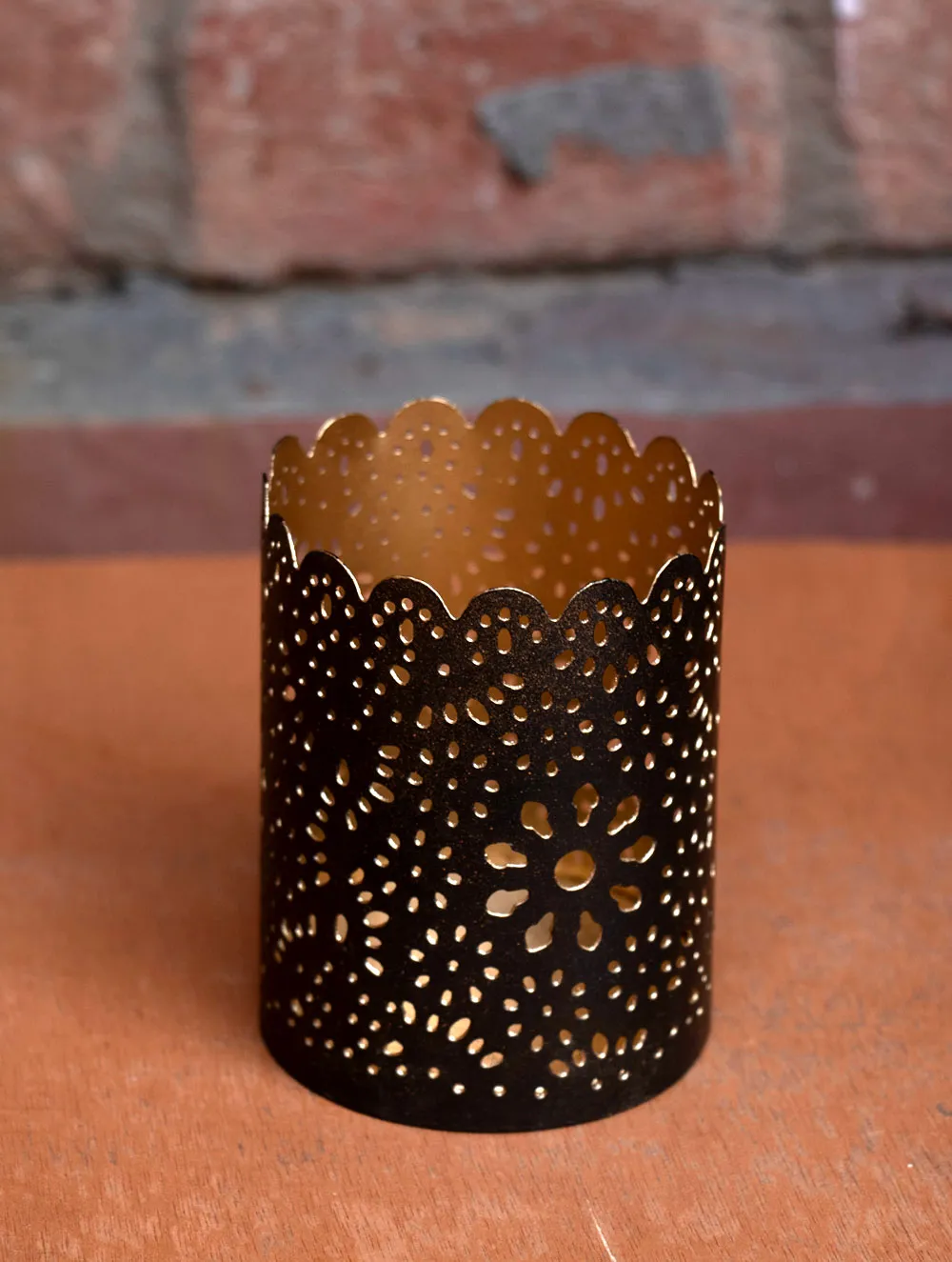Metal Filigree Tealight Holder - Black