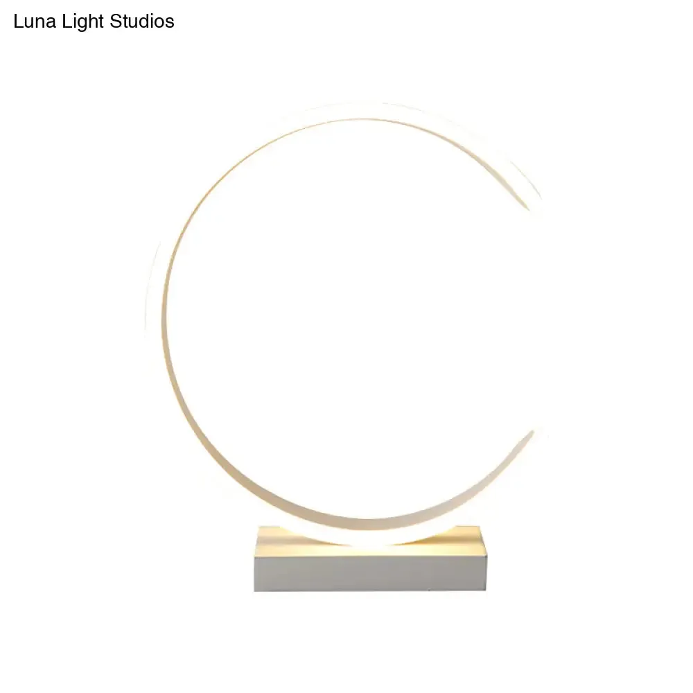 Minimalist LED Bedroom Table Lamp in Black/White with C-Shape Metallic Shade