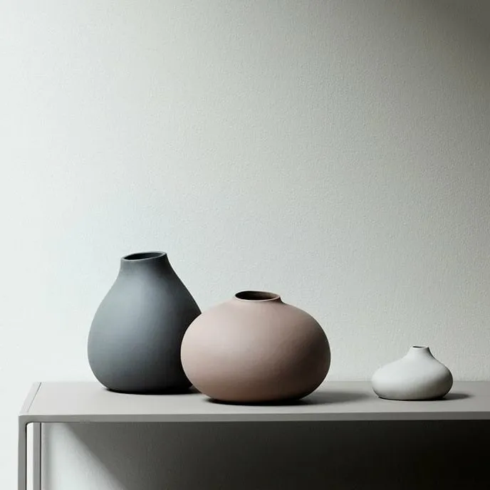 NONA Modern Shape Vases