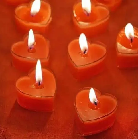 NUTRI MIRACLE Wax Romantic Heart-Shaped Tealight Scented Candles - Rose (Red) 20 Pcs