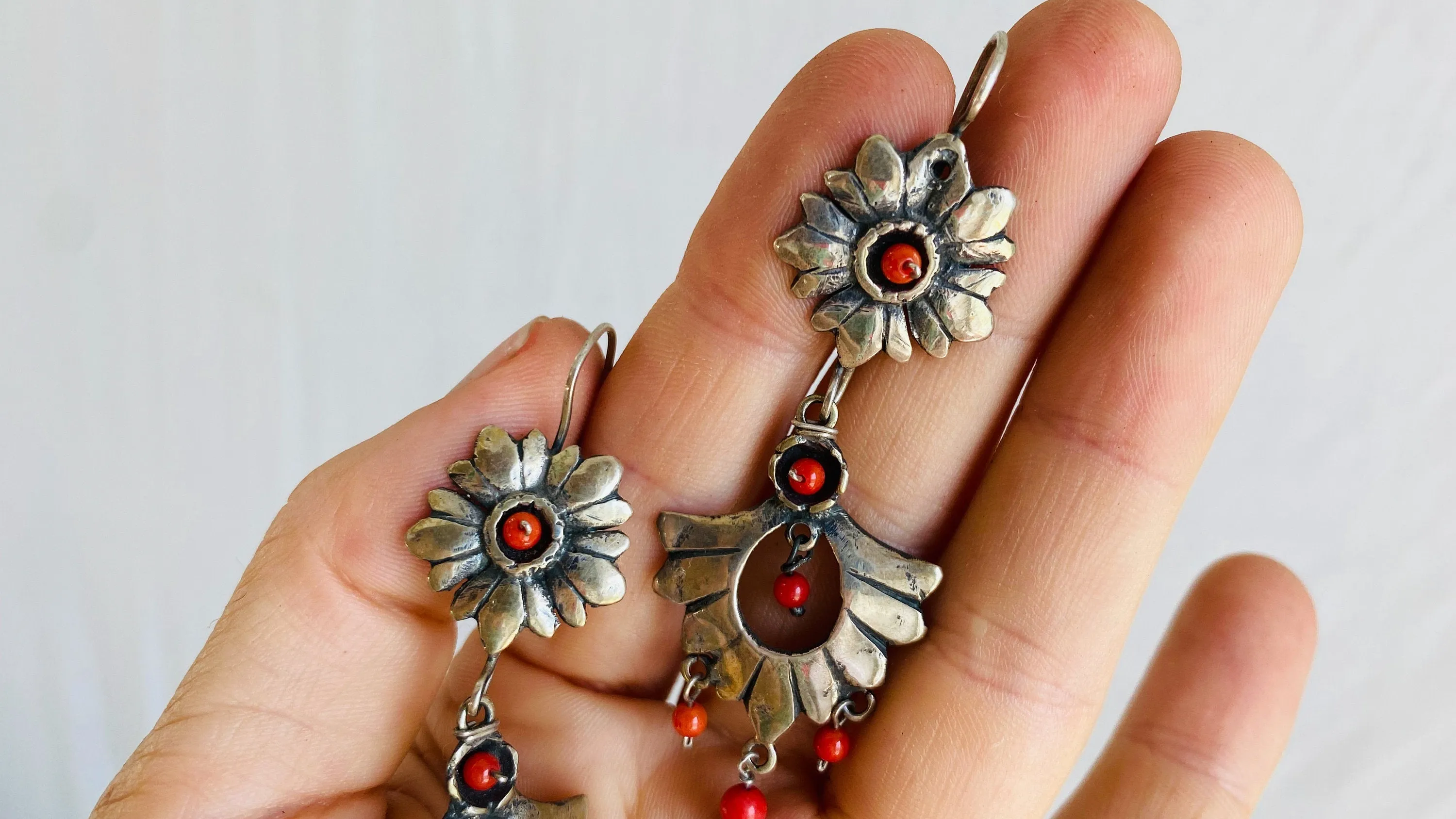 Oaxacan Earrings. Red Coral. Sterling Silver. Mexico. Frida Kahlo