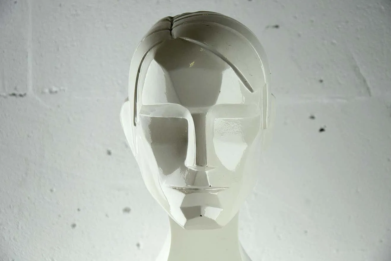 Rare Sophisticated 1970 Buste in Art Deco Style