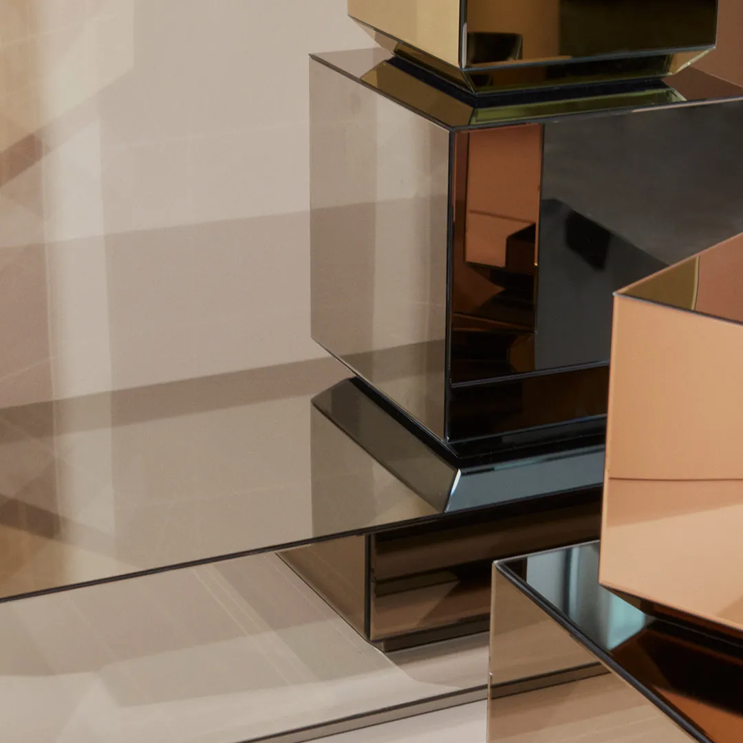 Speculum Coffee Table