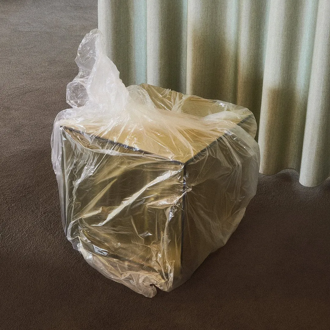 Speculum Side Table