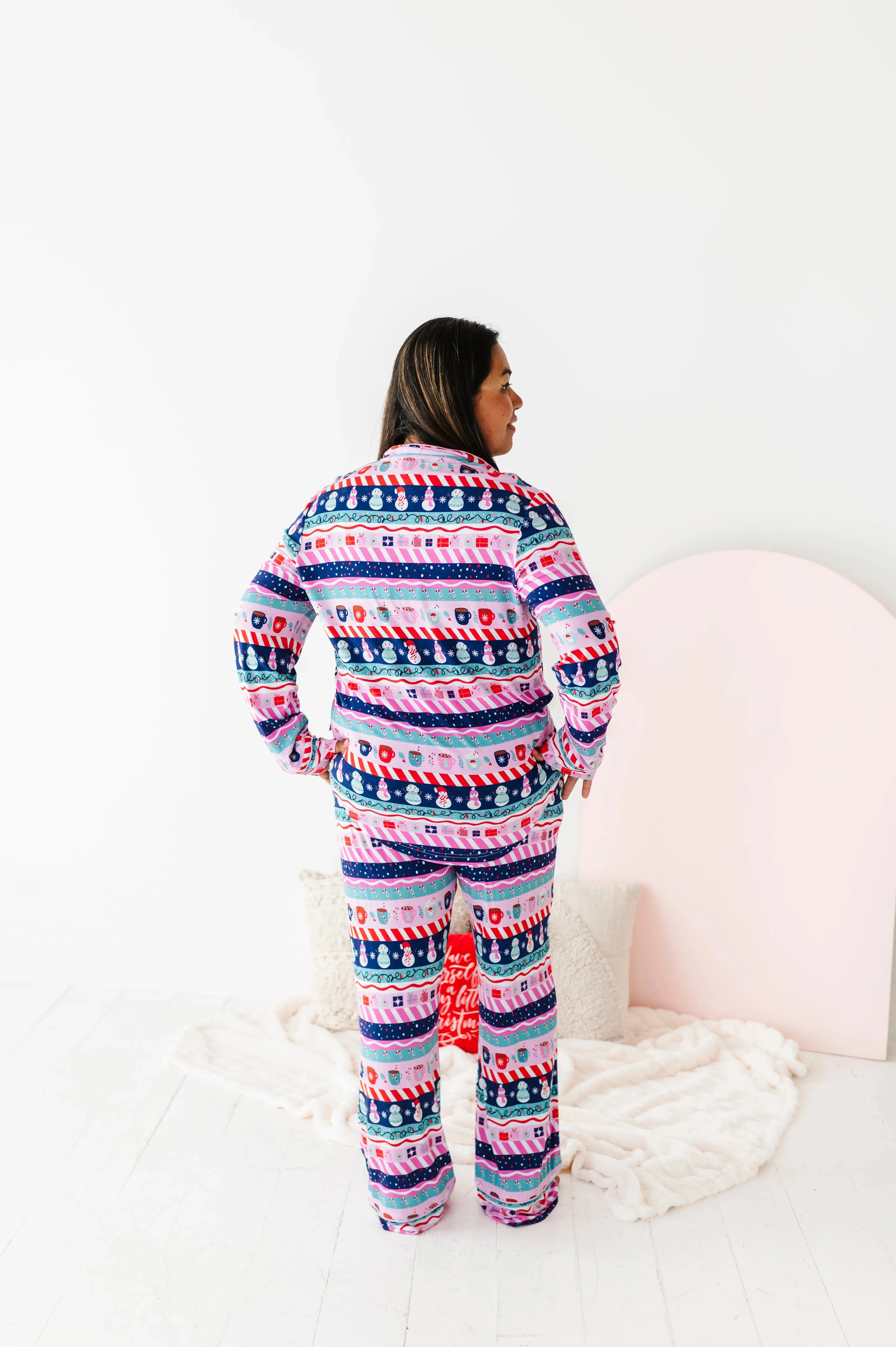 Whimsical Winters Women's Luxe Pajama Set