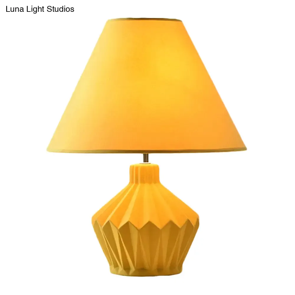 Yellow Ceramic Nightstand Light - Origami Diamond 1-Bulb Table Lamp - Country Style
