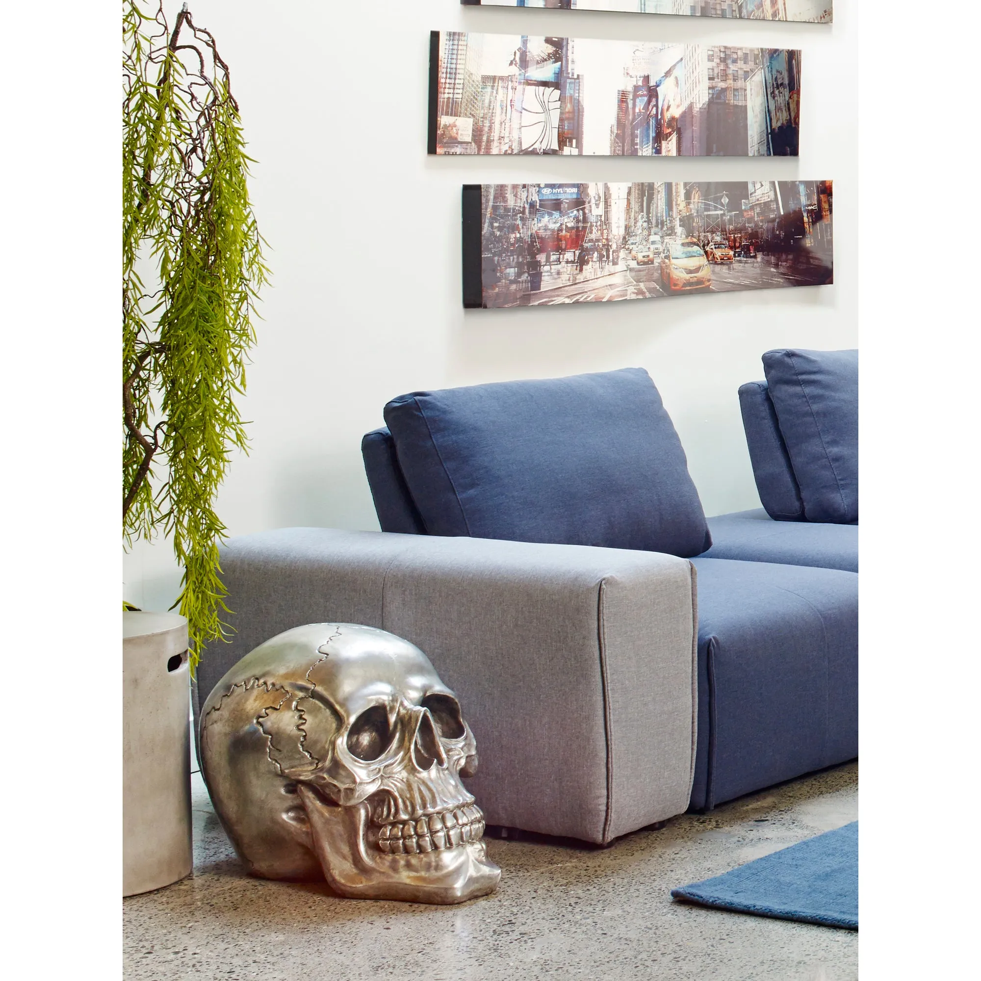 Yorick Statue